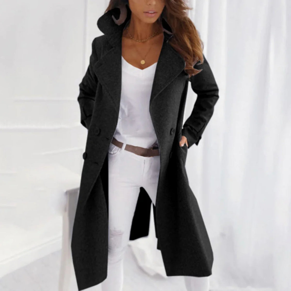 Stylish Wool Women'S Coat with Turned-Up Collar - Elena