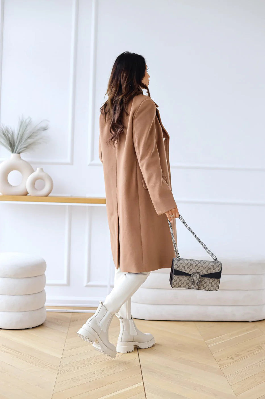 Vivelo Life Women's Coat in Classic Style