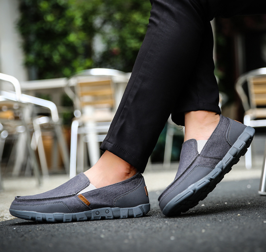 Vivelo Life Men Casual Sneakers